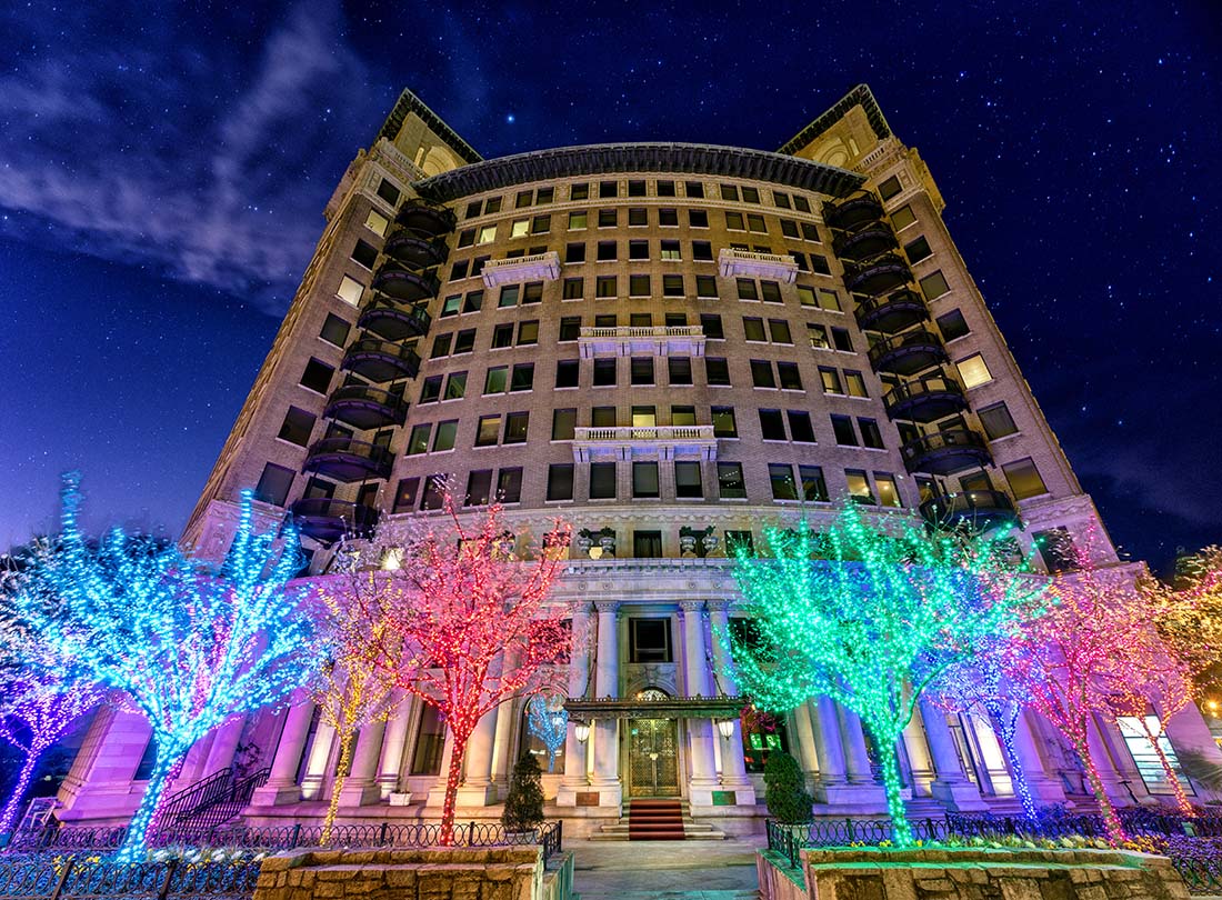 The Ponce Condominiums at the corner of Ponce de Leon and Peachtree Street is a great place to snap a photo around the holidays. 